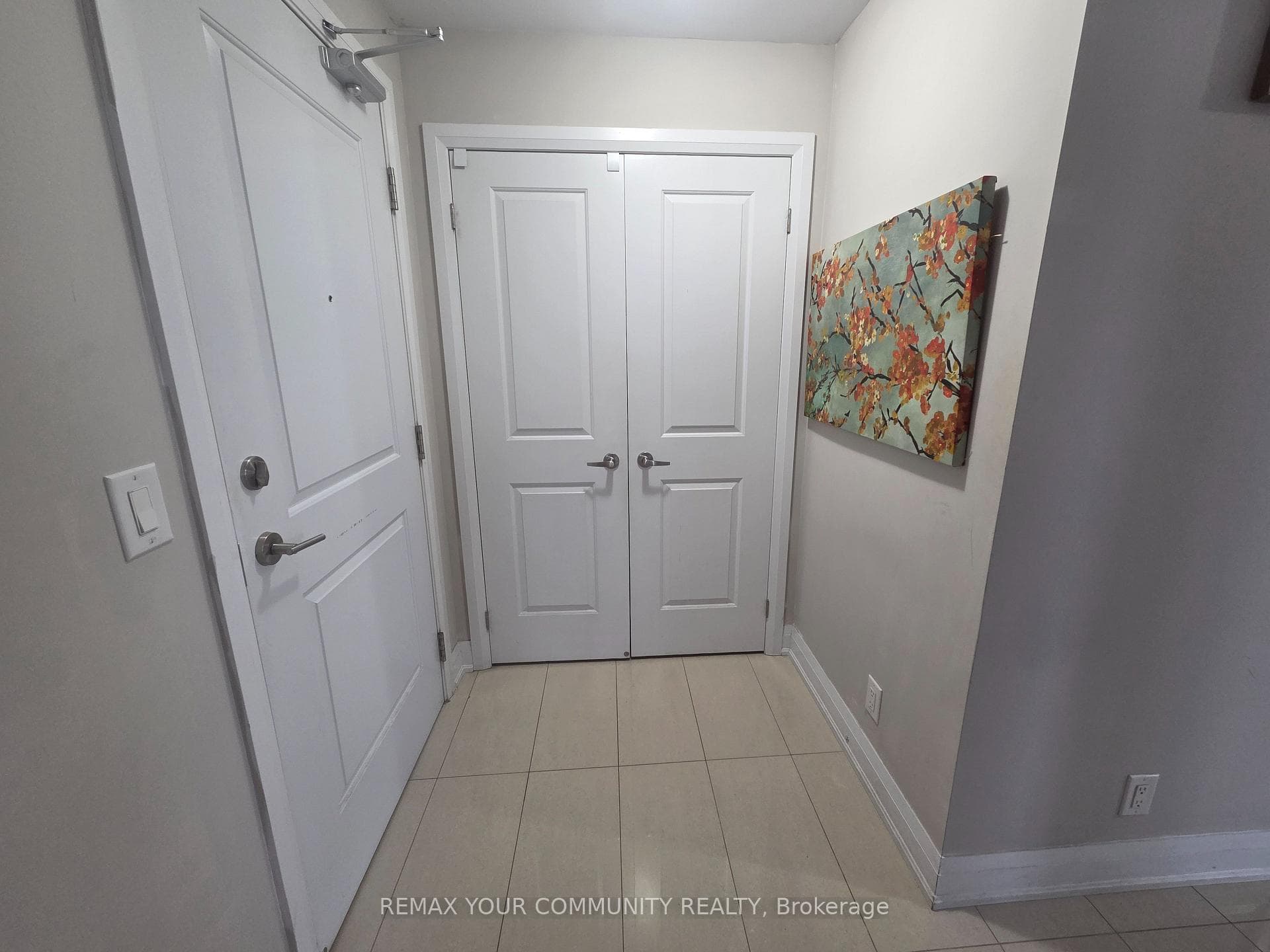 12 Woodstream Boulevard Unit 318 photo 2