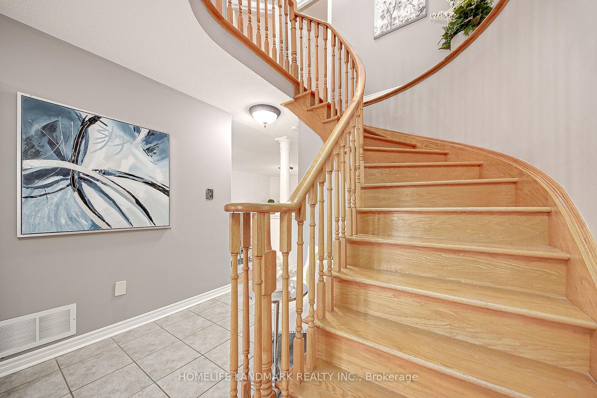 49 Eaglestone Lane photo 16