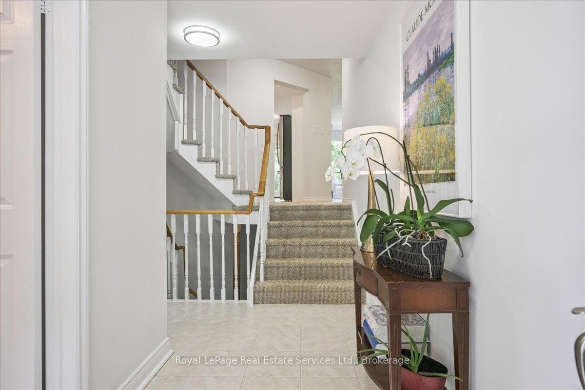 1377 Blackburn Drive photo 5