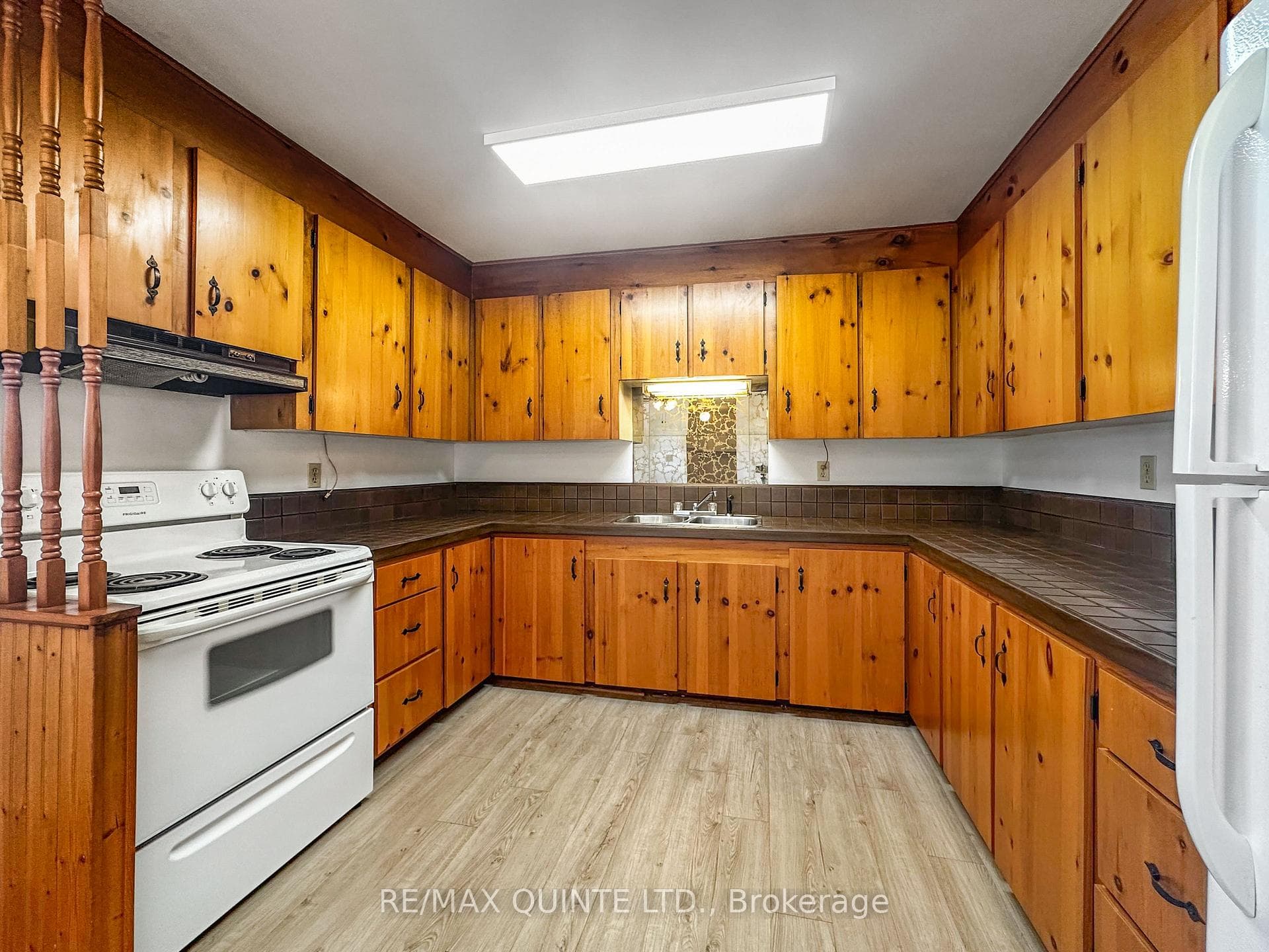 8 Shenendoah Road photo 9