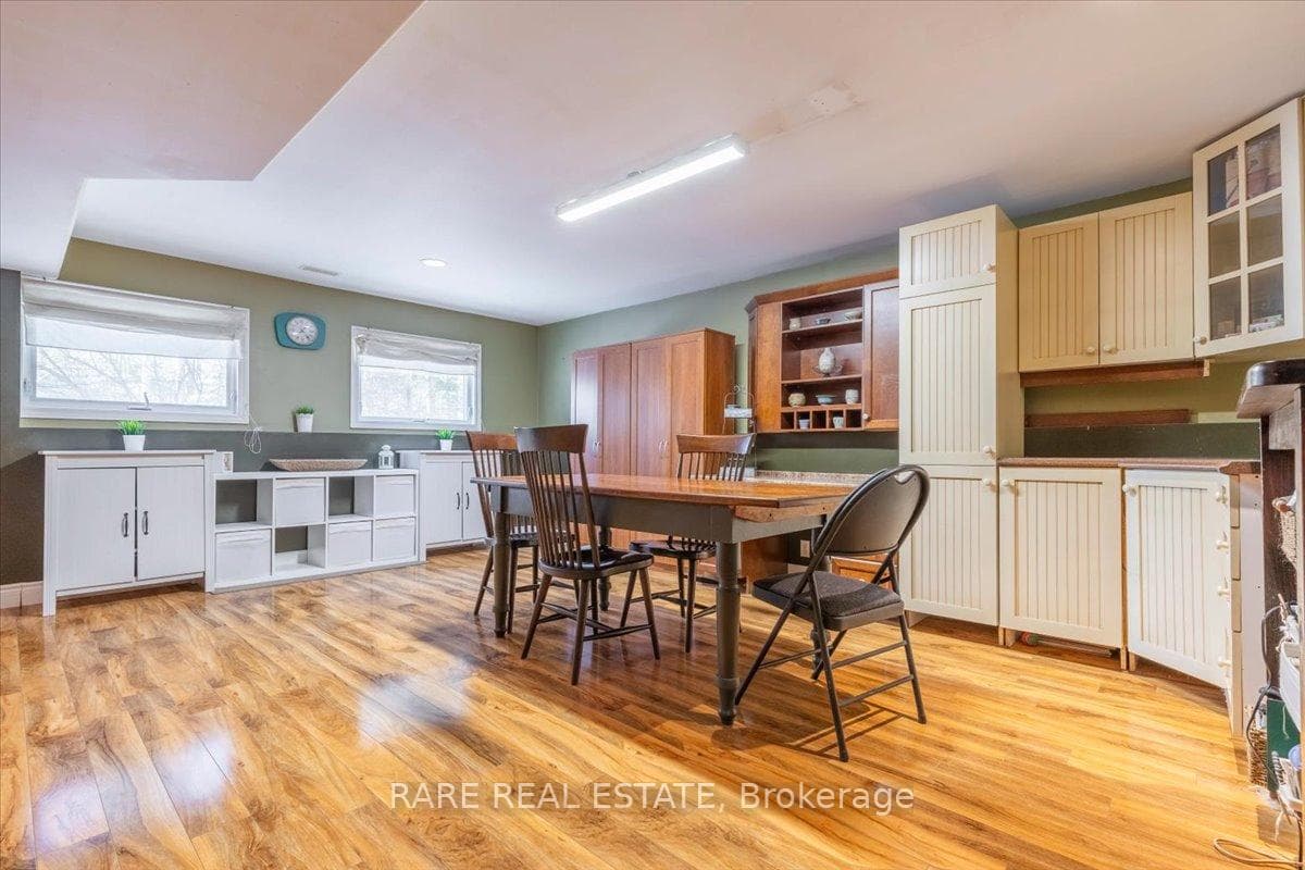 47 Parr Boulevard photo 25