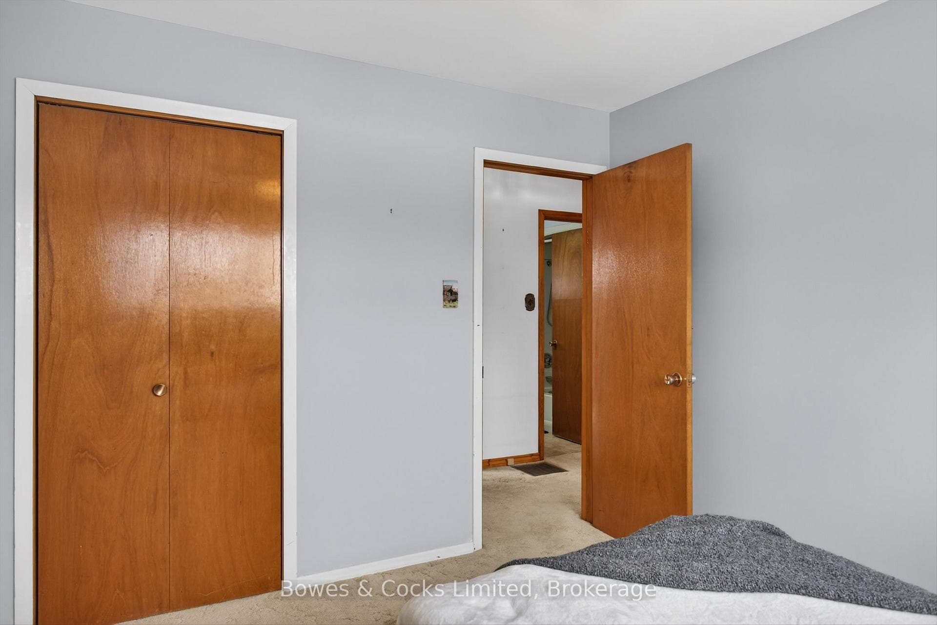 716 Otonabee Drive photo 16