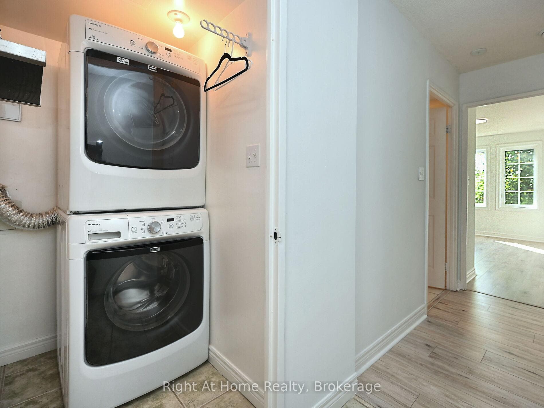 2301 Parkhaven Boulevard Unit 204 photo 28