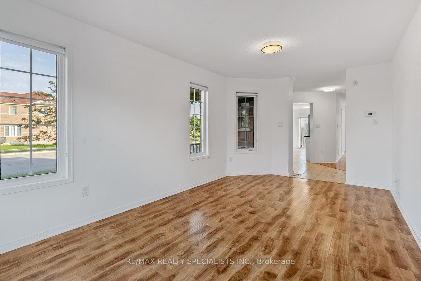 5694 Jenvic Grove photo 6