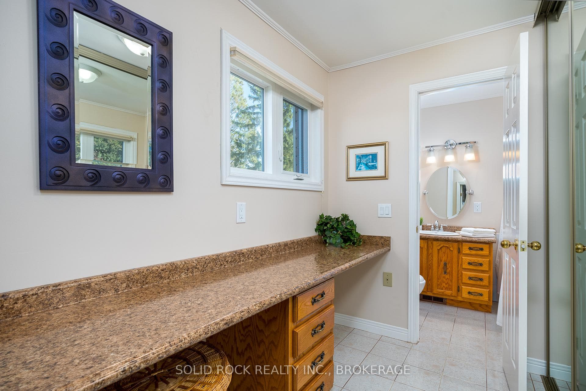 44 MCCABE Street photo 29