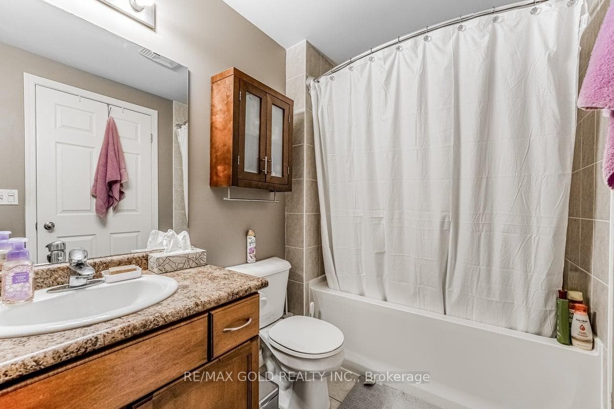 901 Paisley Road Unit 301 photo 17