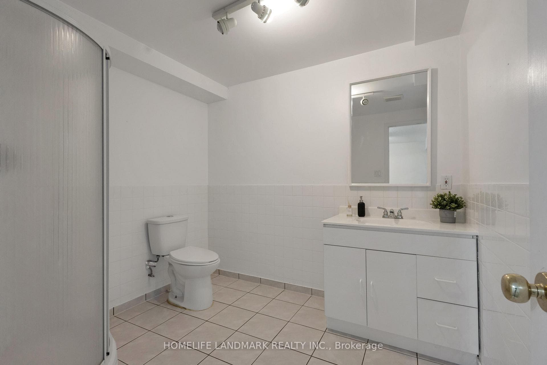 632 INGLIS FALLS Place photo 29