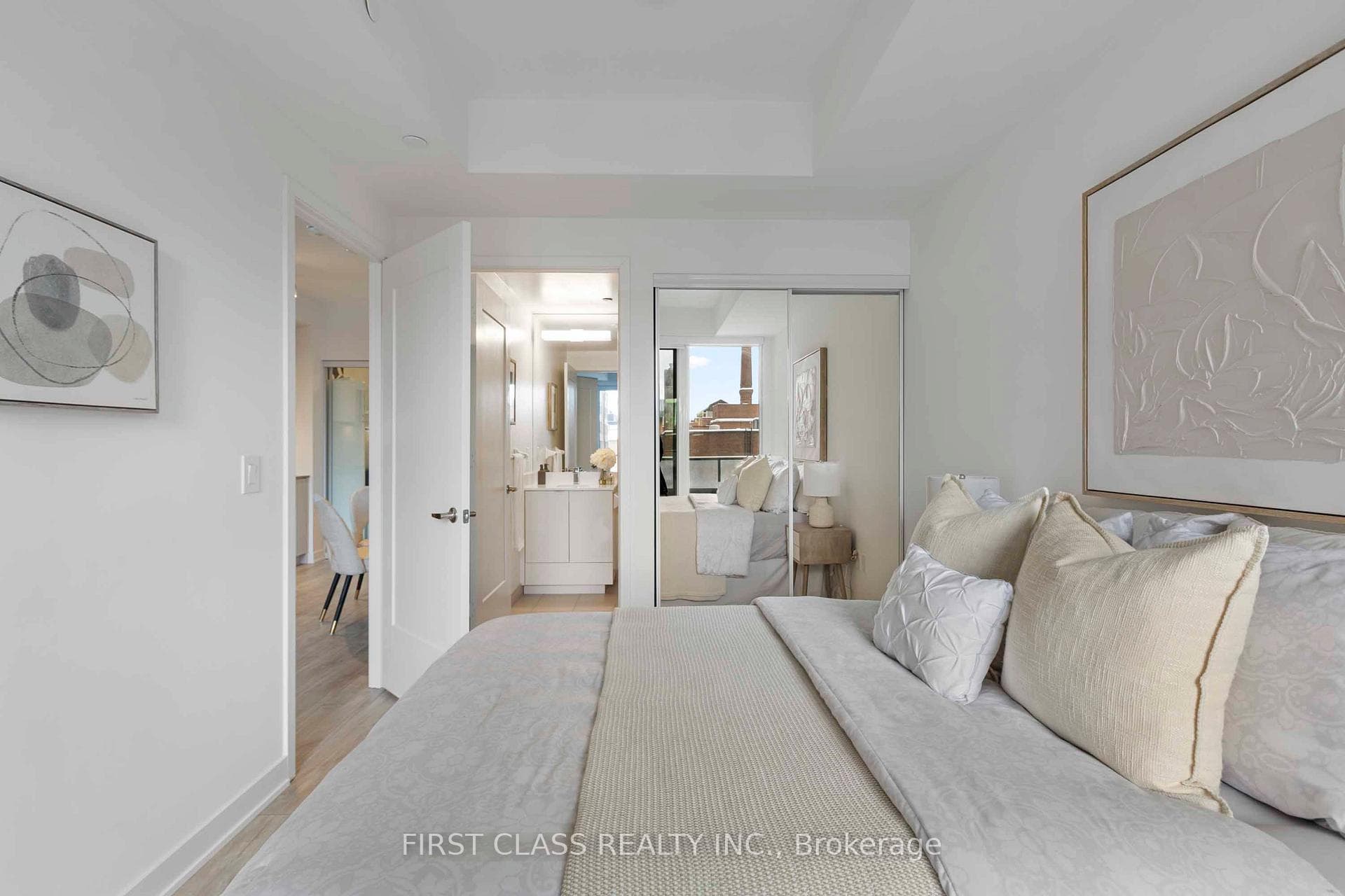 70 Princess Street Unit 307 photo 8