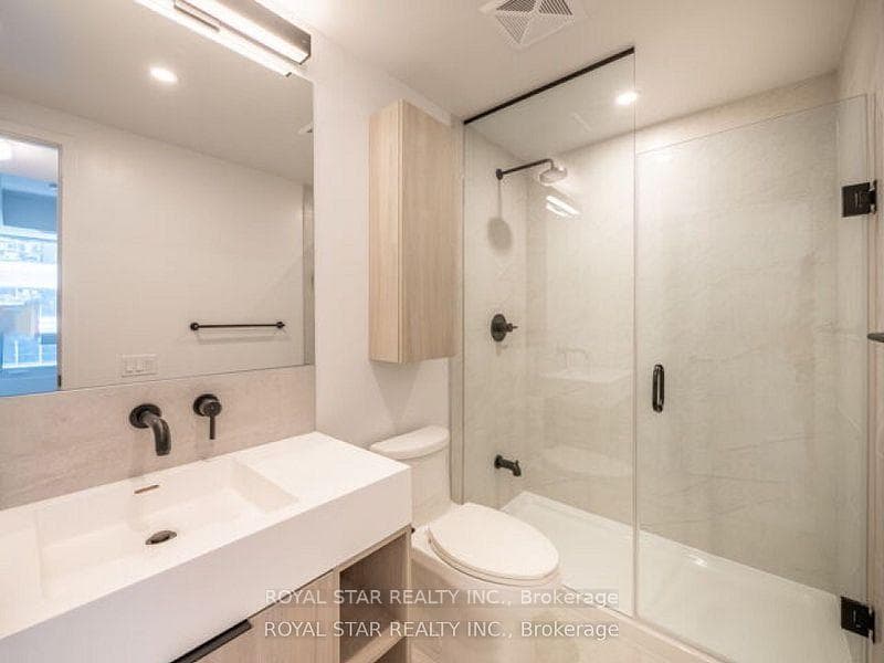 108 Peter Street Unit 1007 photo 19