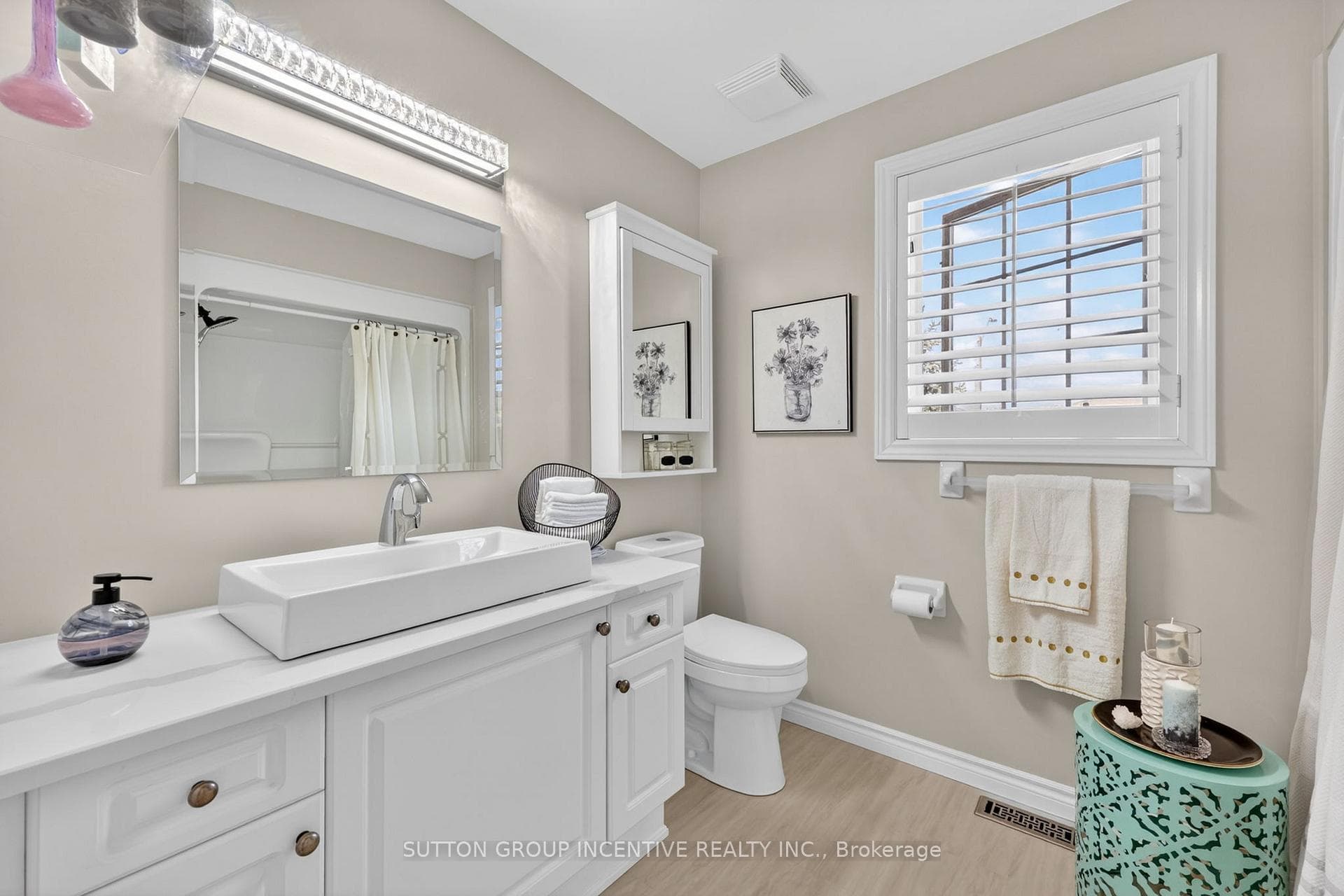 255 Pringle Drive photo 34