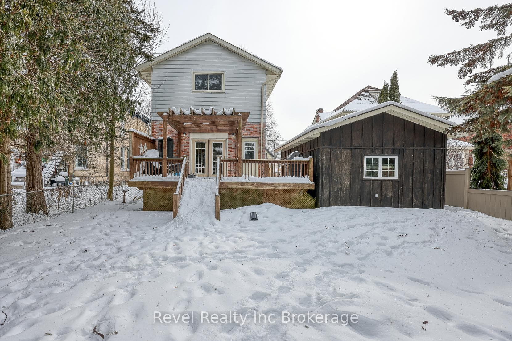 509 Canterbury Street photo 46