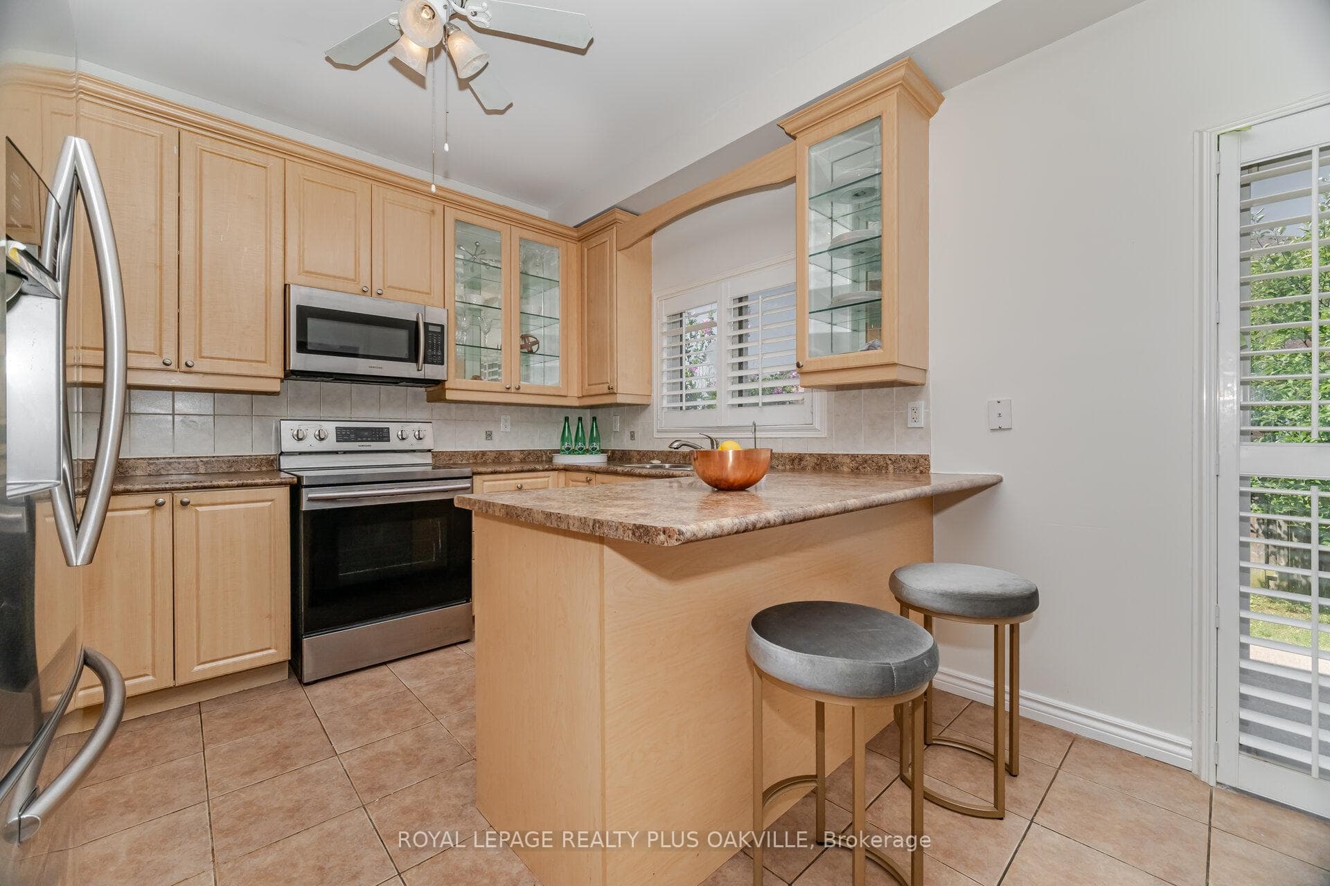 110 Earlsbridge Boulevard photo 15