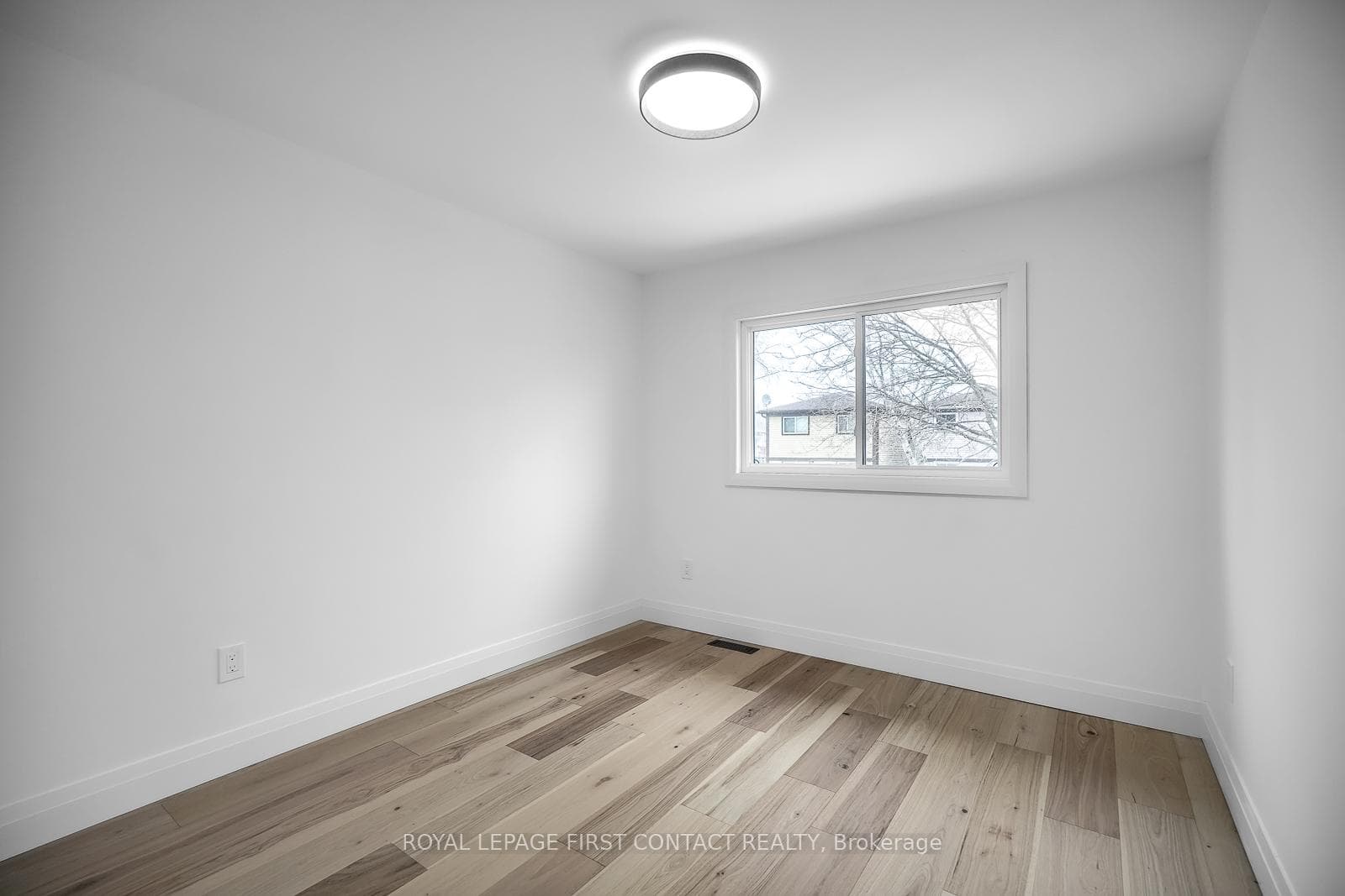 Great sized bedrooms with oversized windows