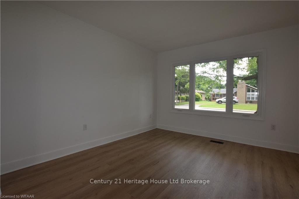 15 CEDAR Street photo 6