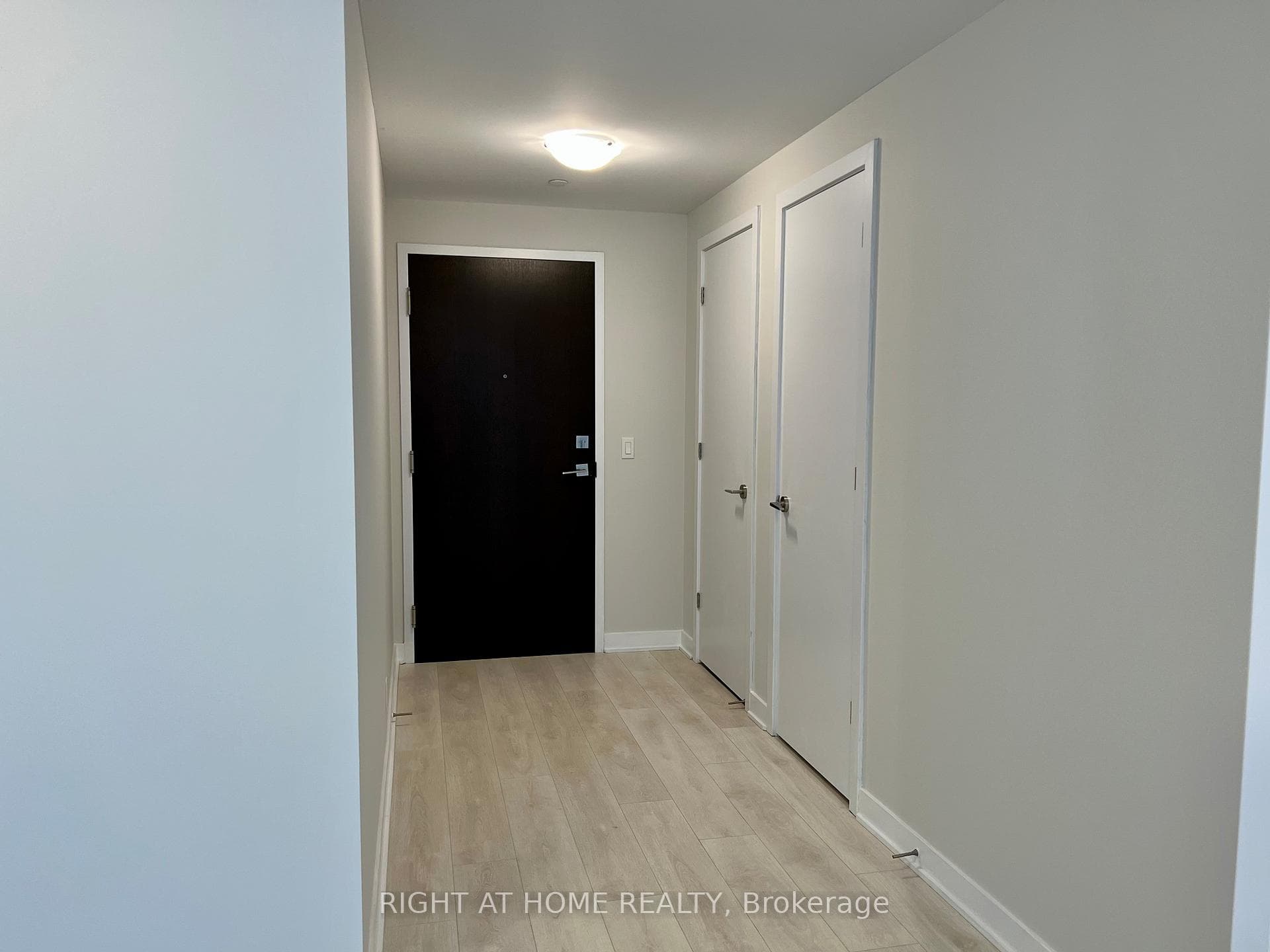 2221 Yonge Street Unit 2505 photo 15