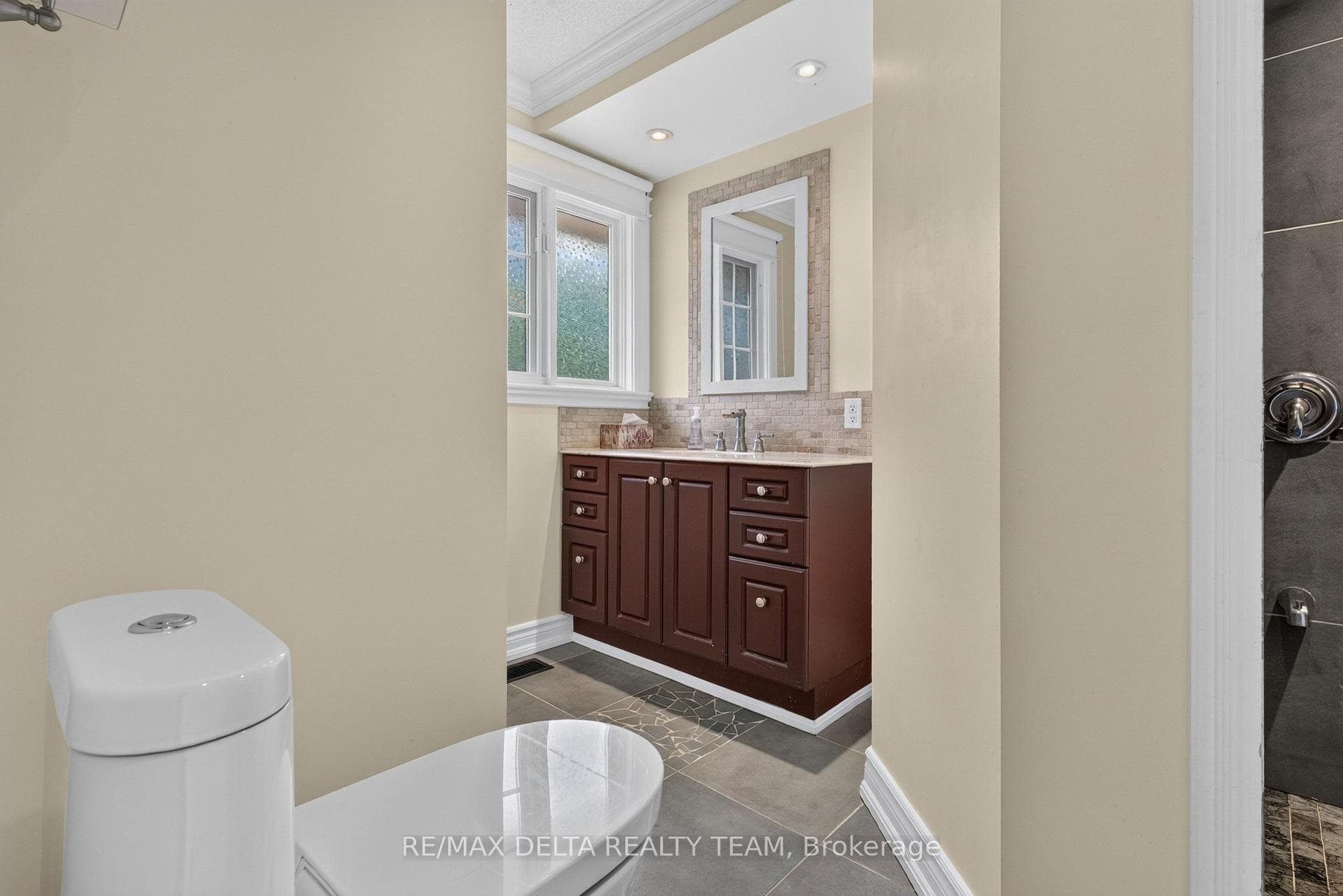1821 Ch Bercier Road photo 19