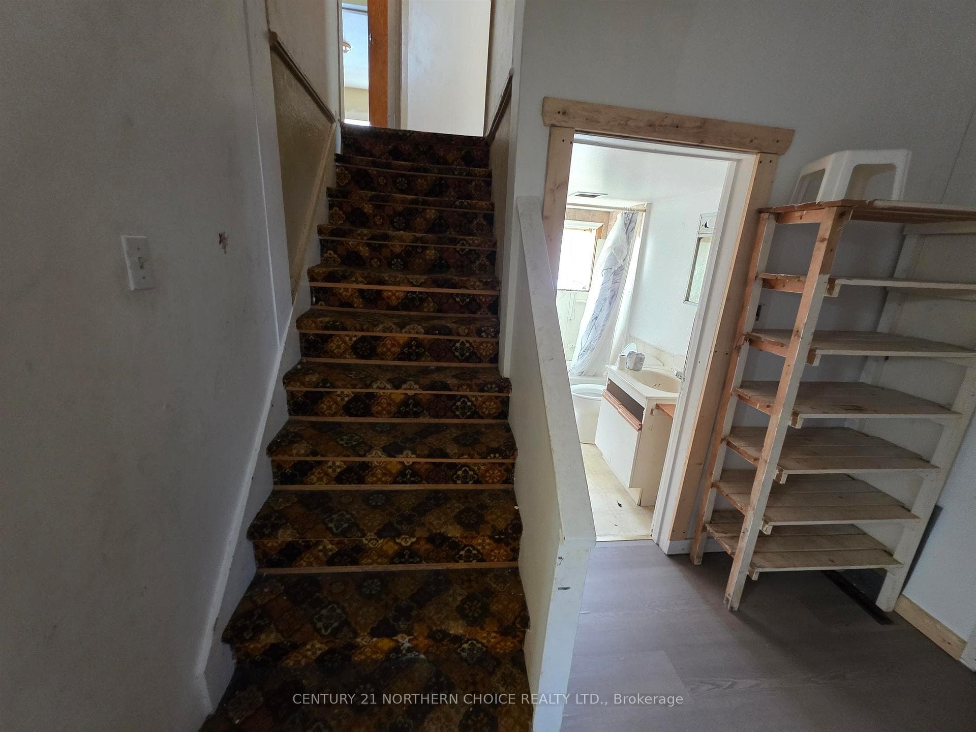 634 1/2 Third Street photo 11