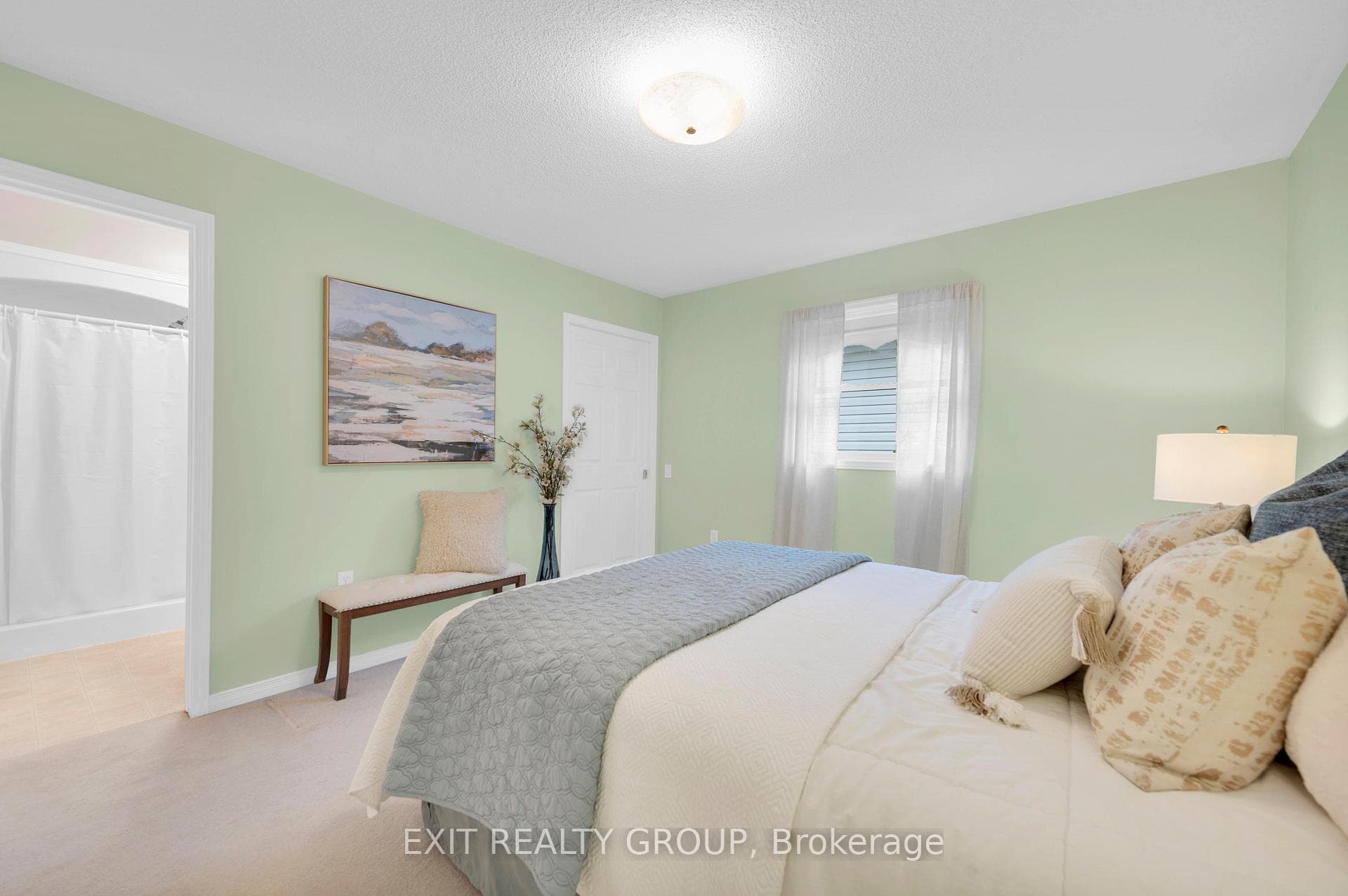 15 Maplehurst Crescent photo 20