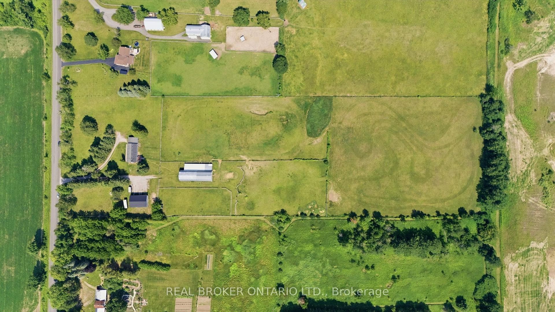 785 Reid Road photo 38