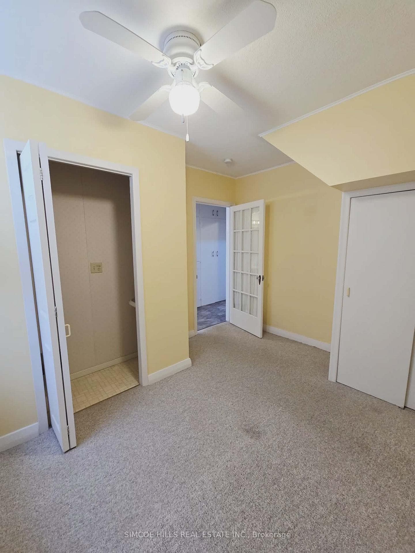 326 Harvey Street photo 10