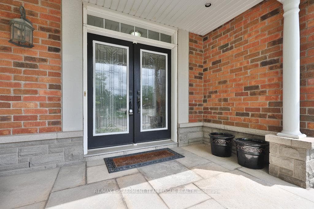 4302 Clubview Drive photo 5