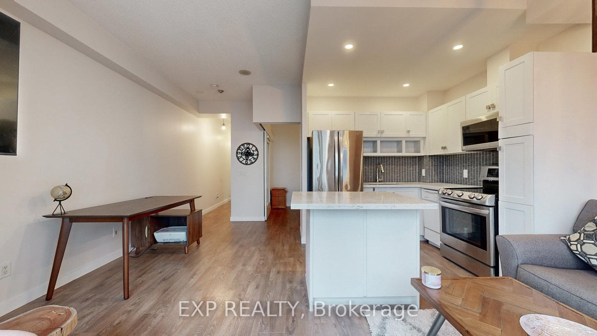 8 York Street Unit 2404 photo 5