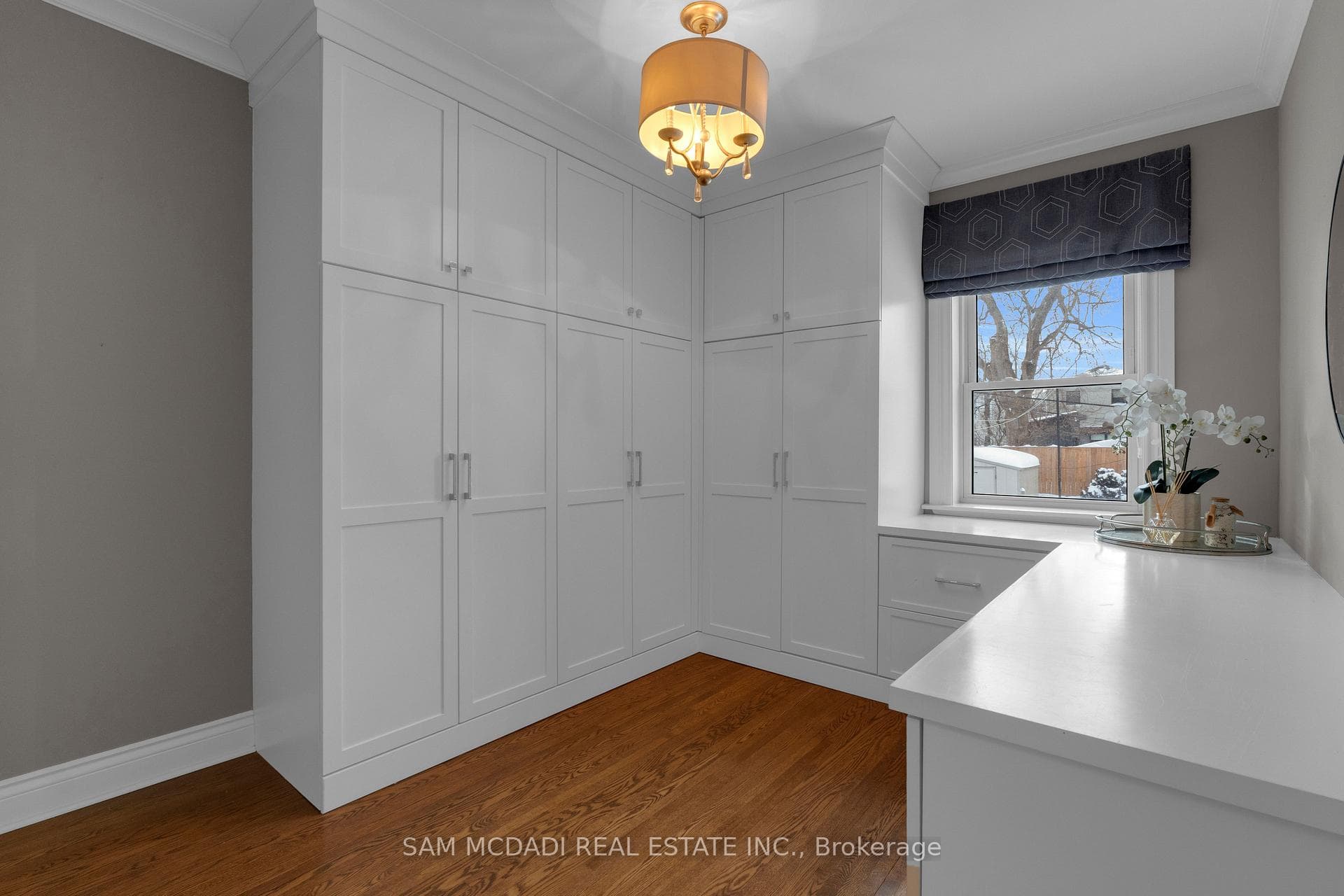 70 Thirty Seventh Street photo 13