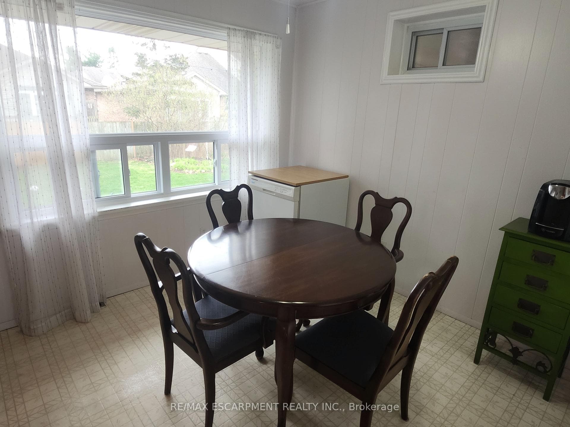 6142 Scott Street photo 12