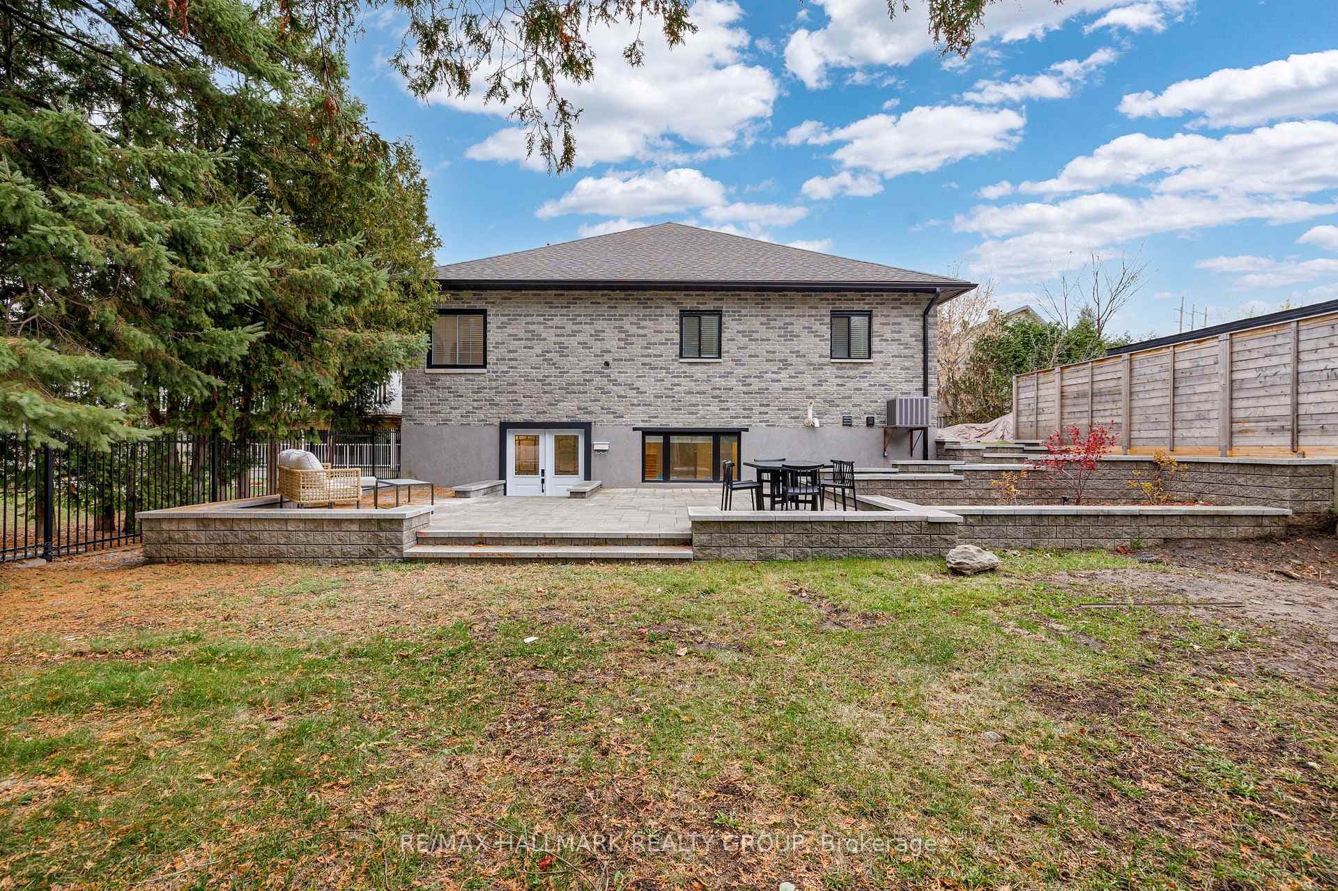 7 Bachman Terrace photo 47