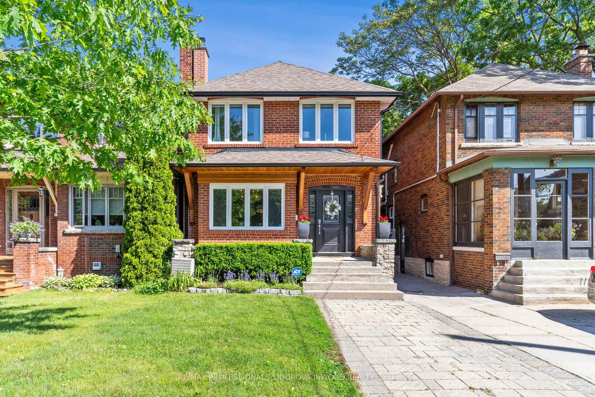 4 Valleyview Gardens photo 1