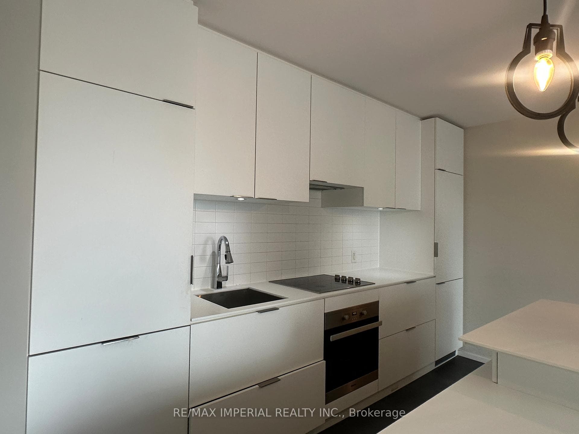 5 St Joseph Street Unit 2407 photo 10
