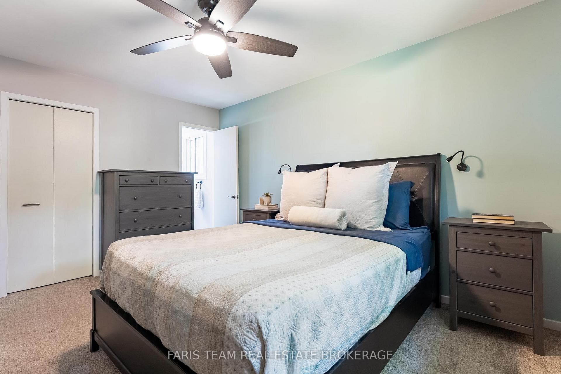 1202 Sunnidale Road photo 16