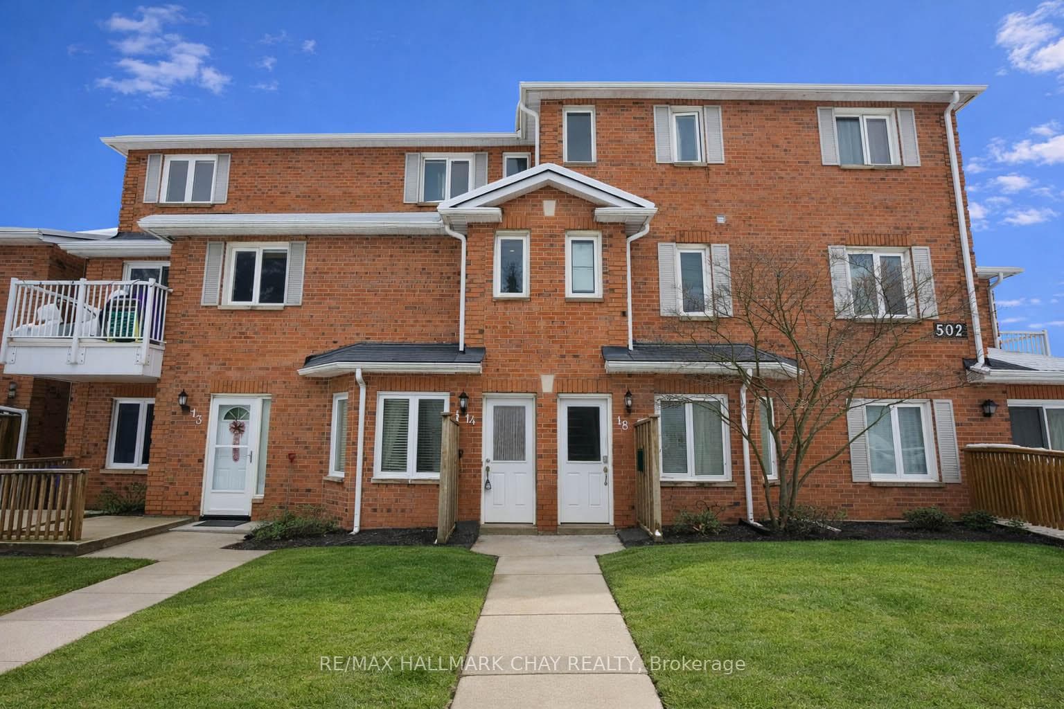 502 Essa Road Unit 14 photo 18