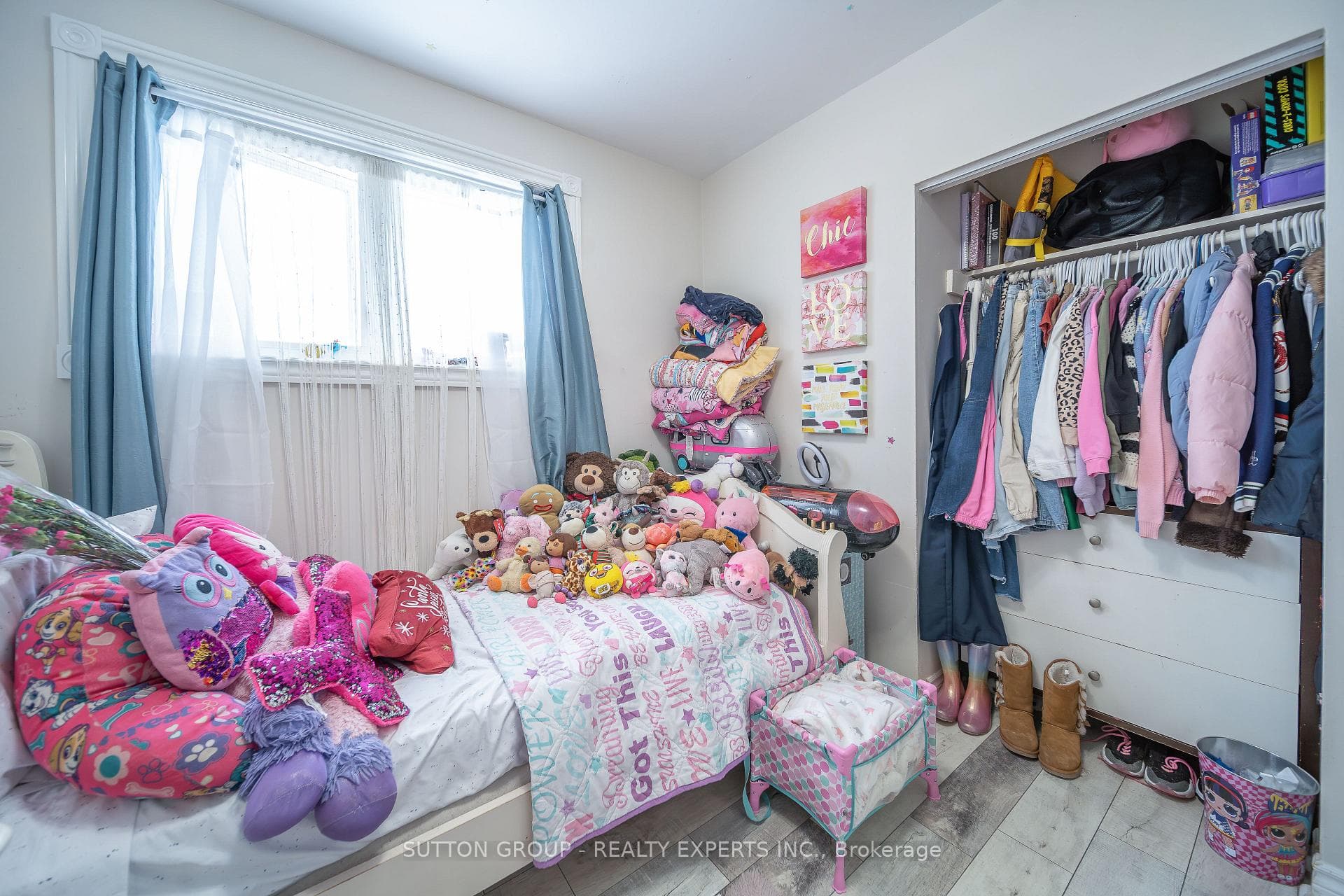 131 Mcmurchy Avenue photo 23