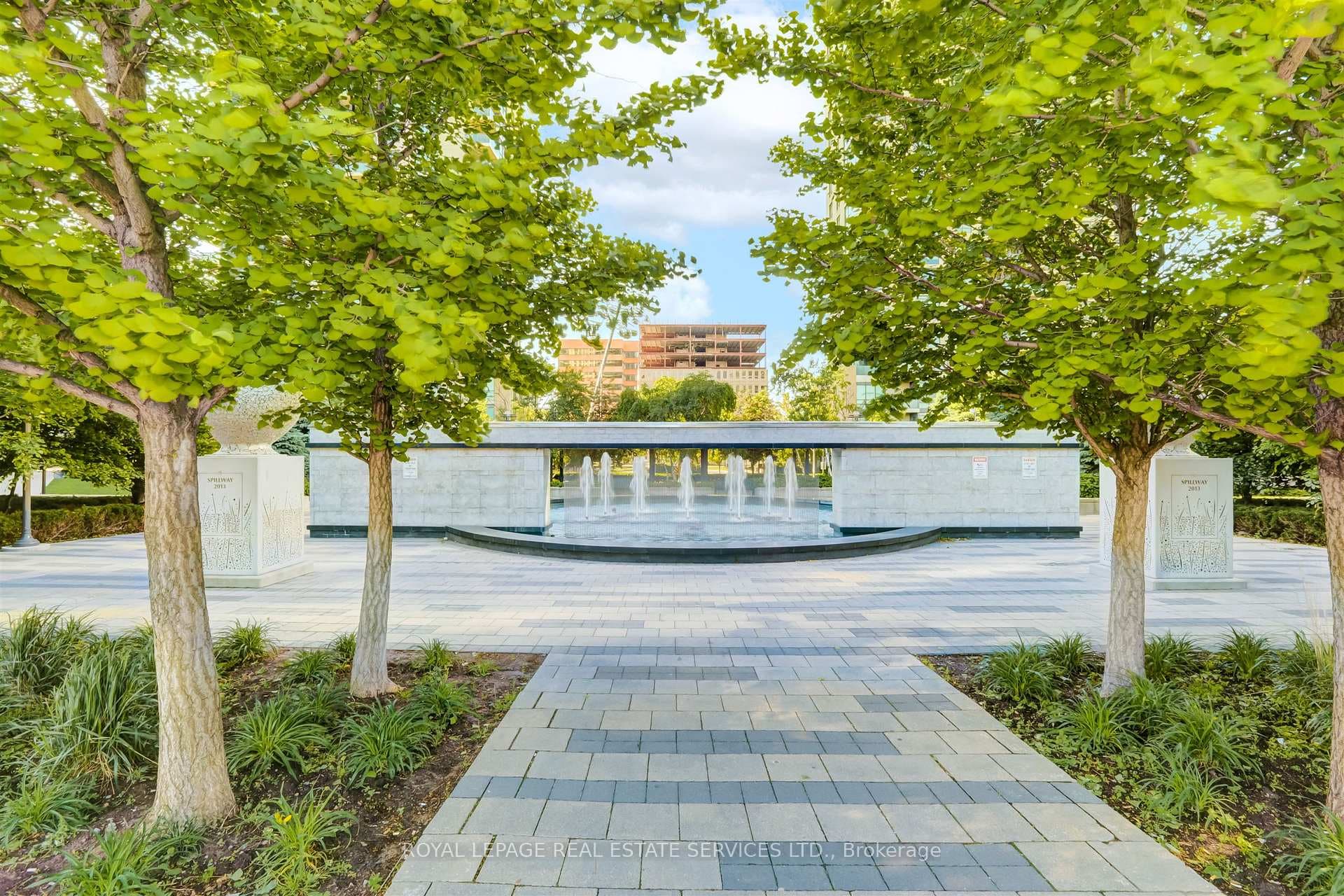215 Sherway Gardens Road Unit PH101 photo 30