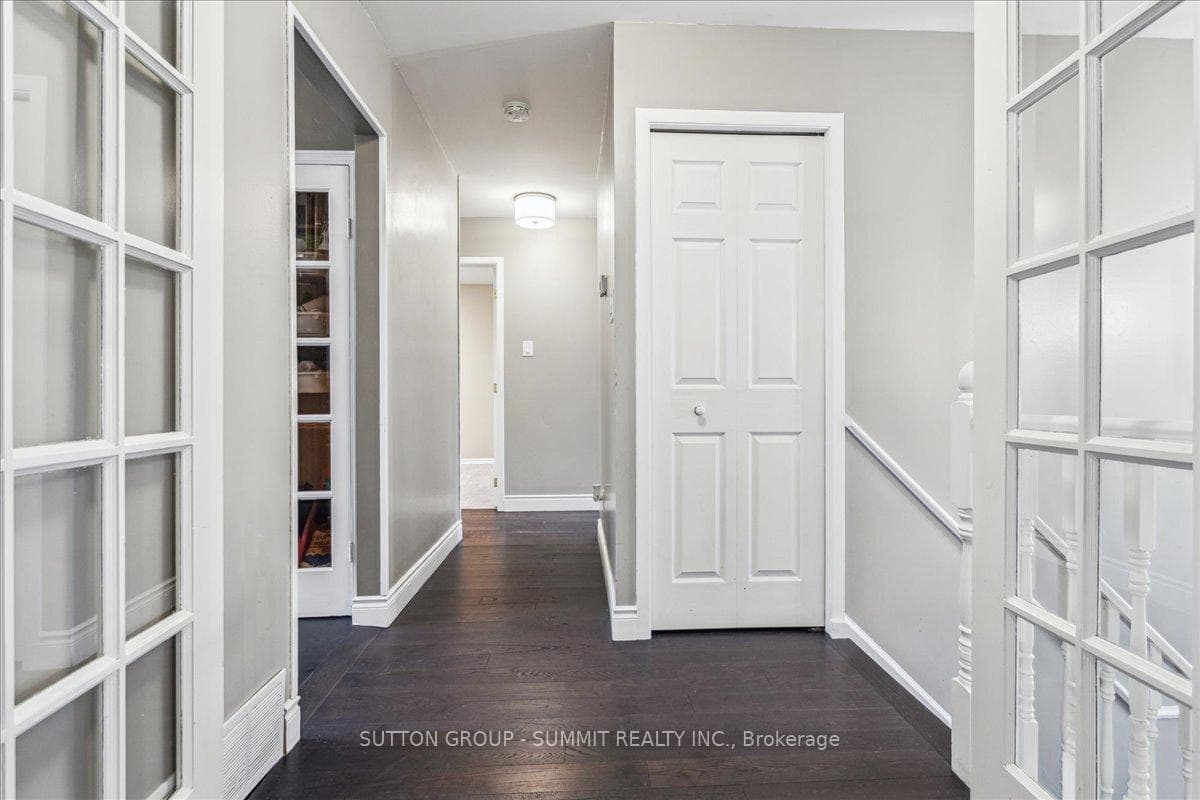 706 Laural Drive photo 20