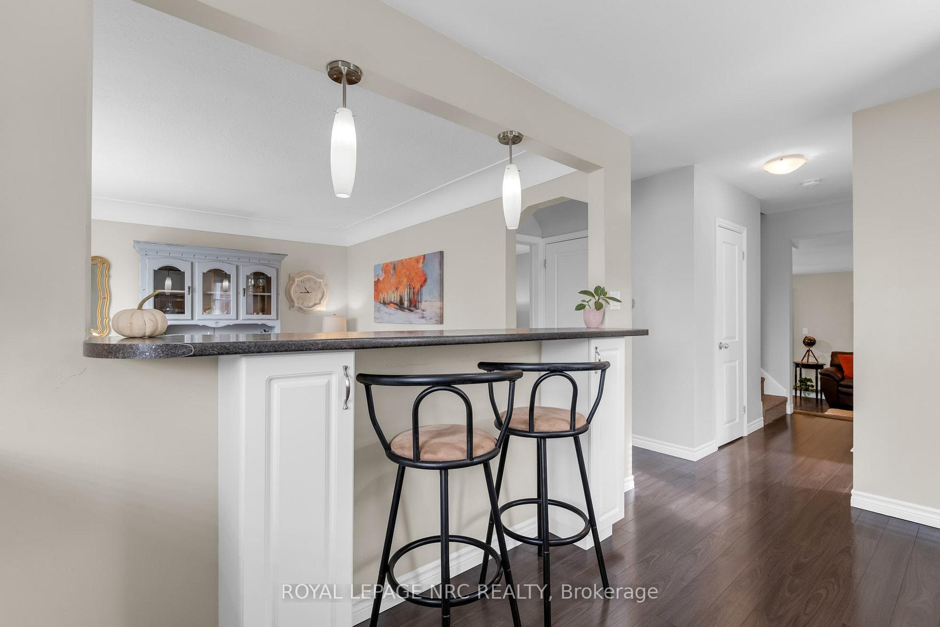 475 East 38th Street photo 14