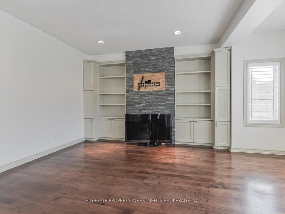 29 The Meadows Avenue photo 11
