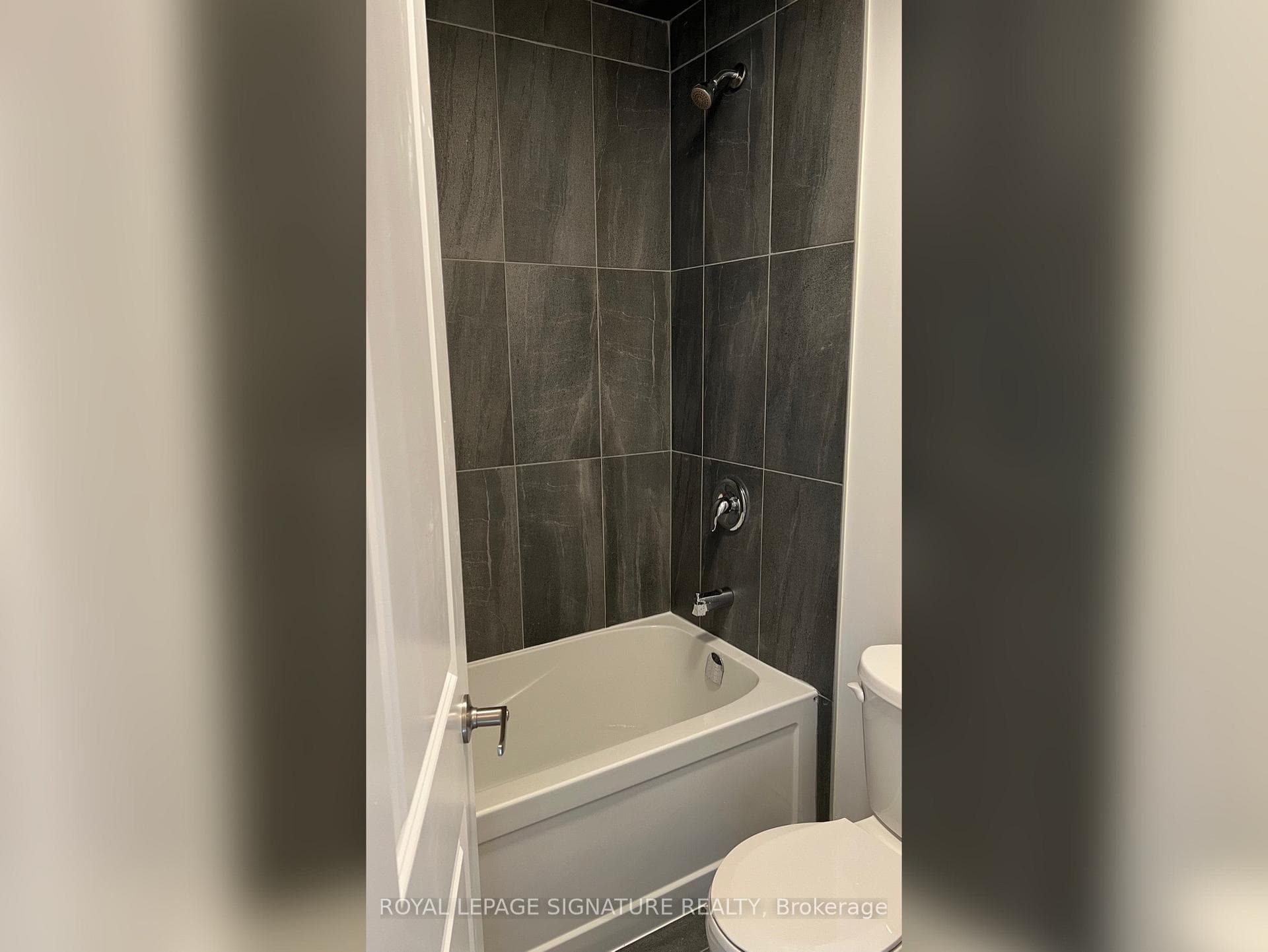 3128 Turner Crescent photo 23