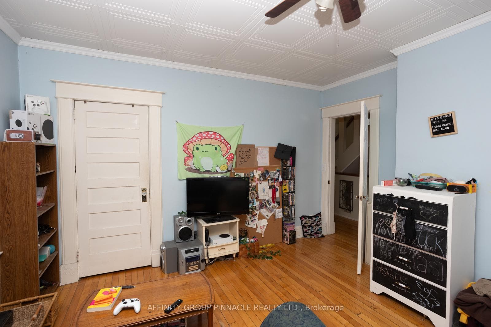 367 Bay Street photo 14