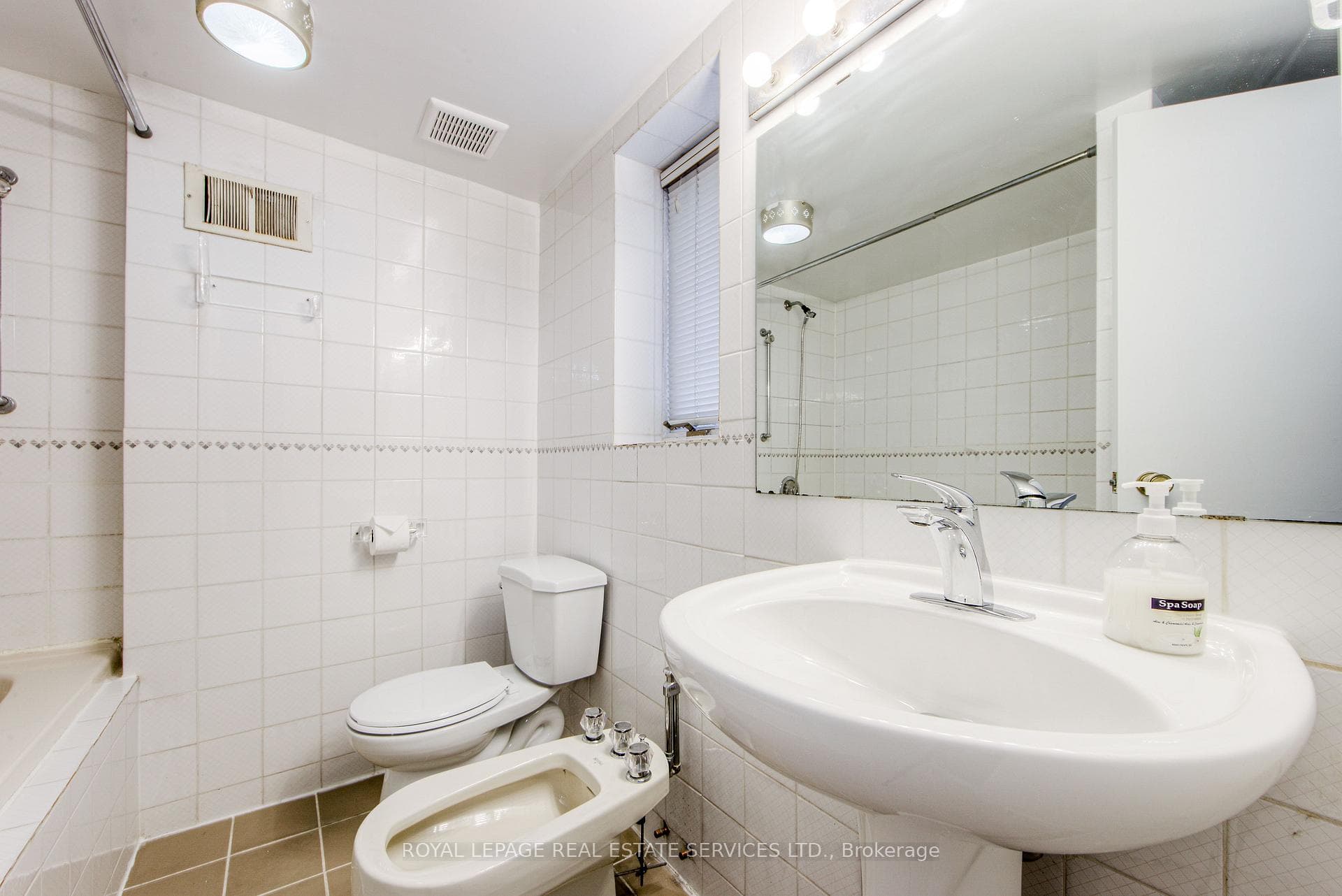 61 Banbury Road photo 27
