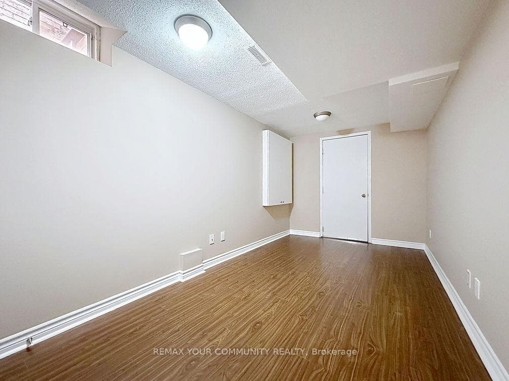 281 Lauderdale Drive photo 31
