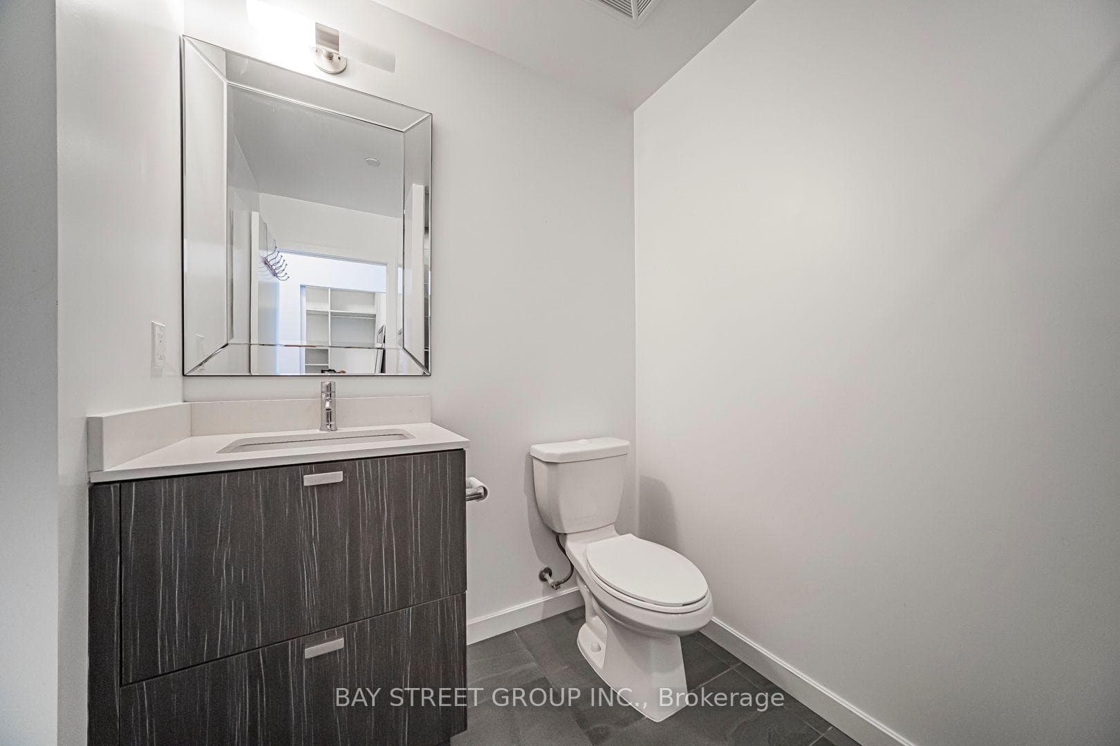 56 Forest Manor Road Unit 1205 photo 15