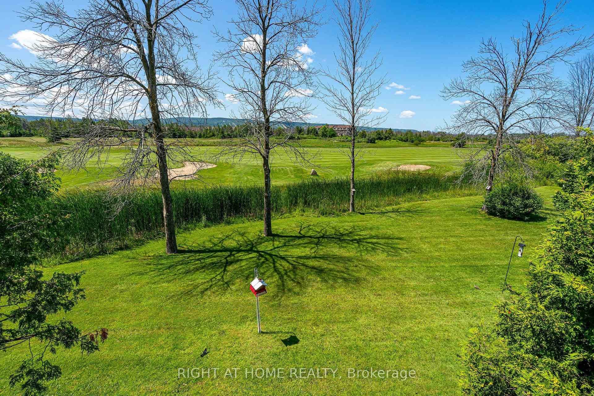 569 Oxbow Crescent photo 32