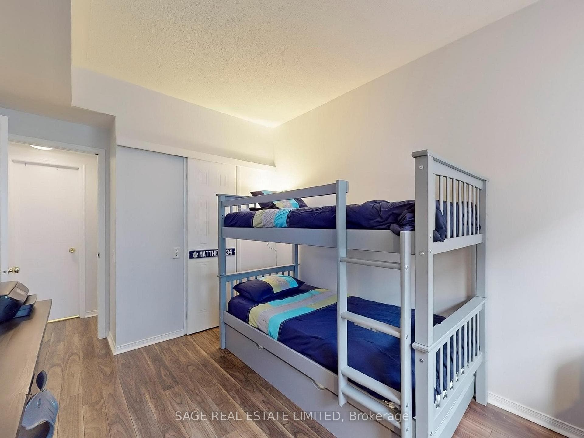 760 Lawrence Avenue Unit 44 photo 25