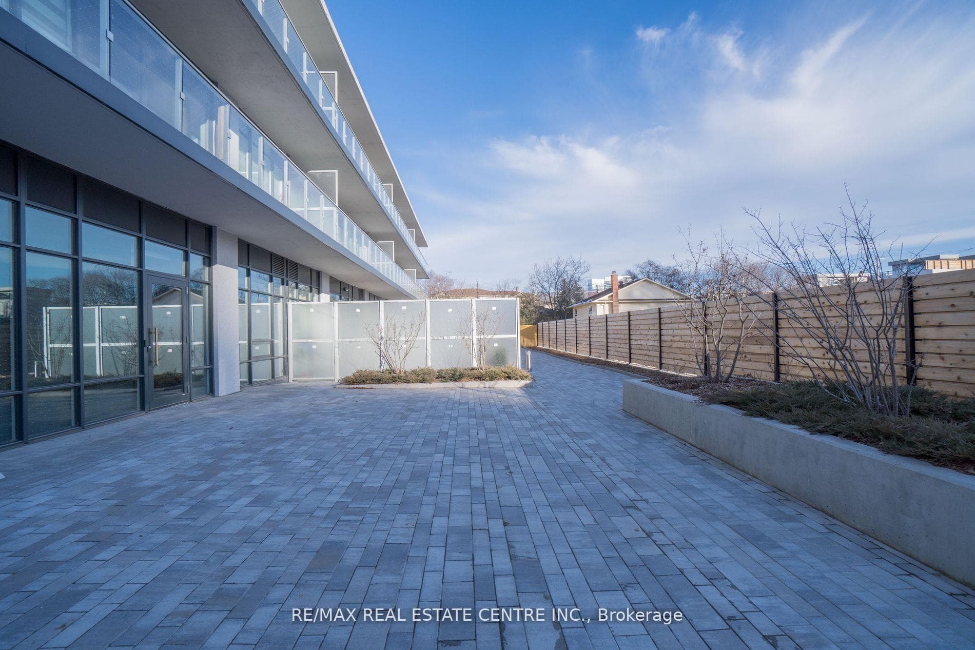 621 Sheppard Avenue Unit 501 photo 17