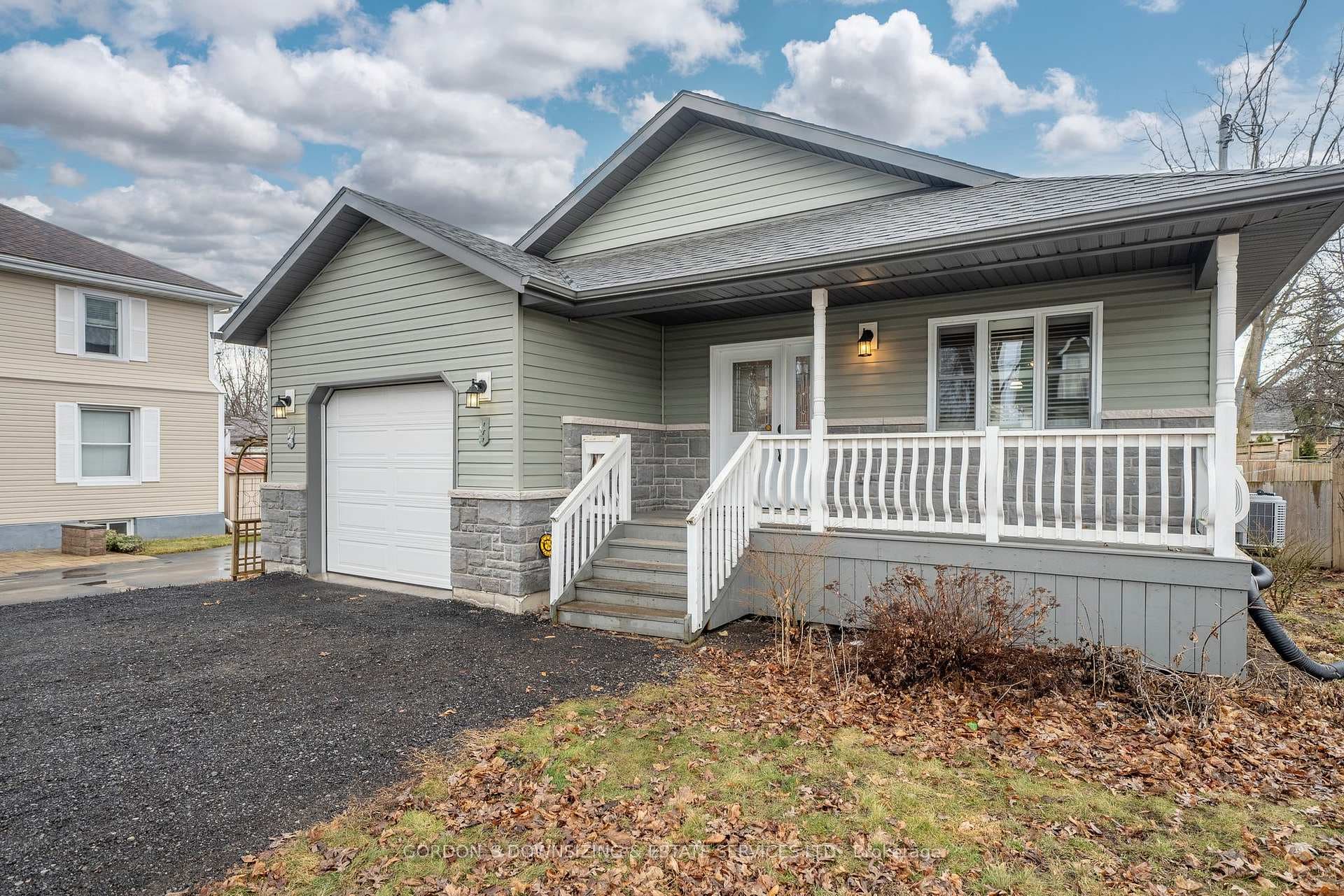 181 Victoria Avenue photo 1