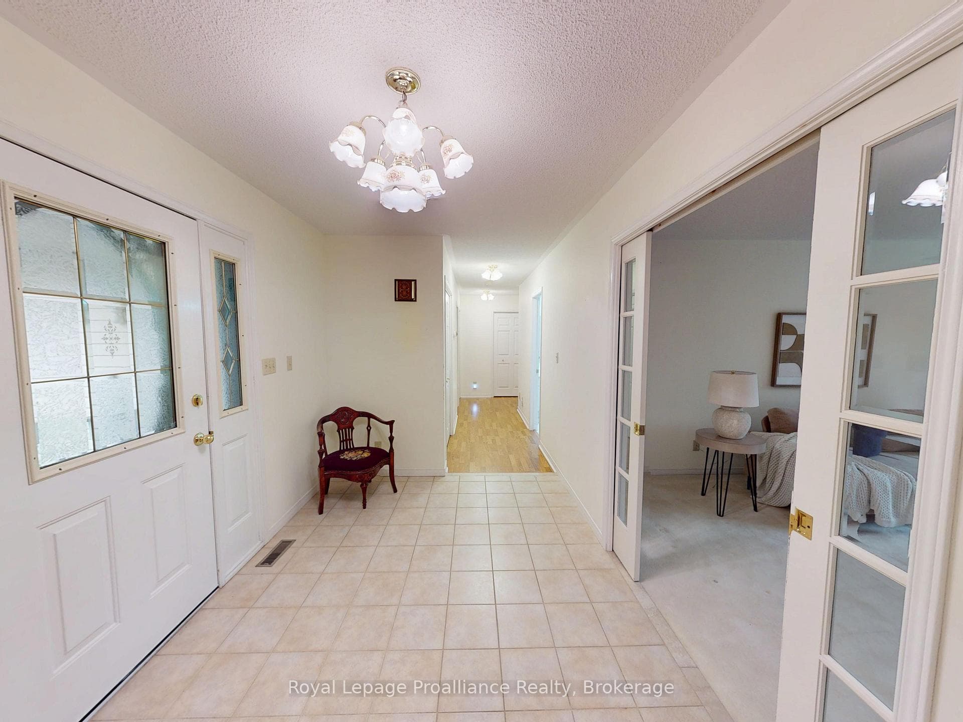 88 Westwind Crescent photo 8