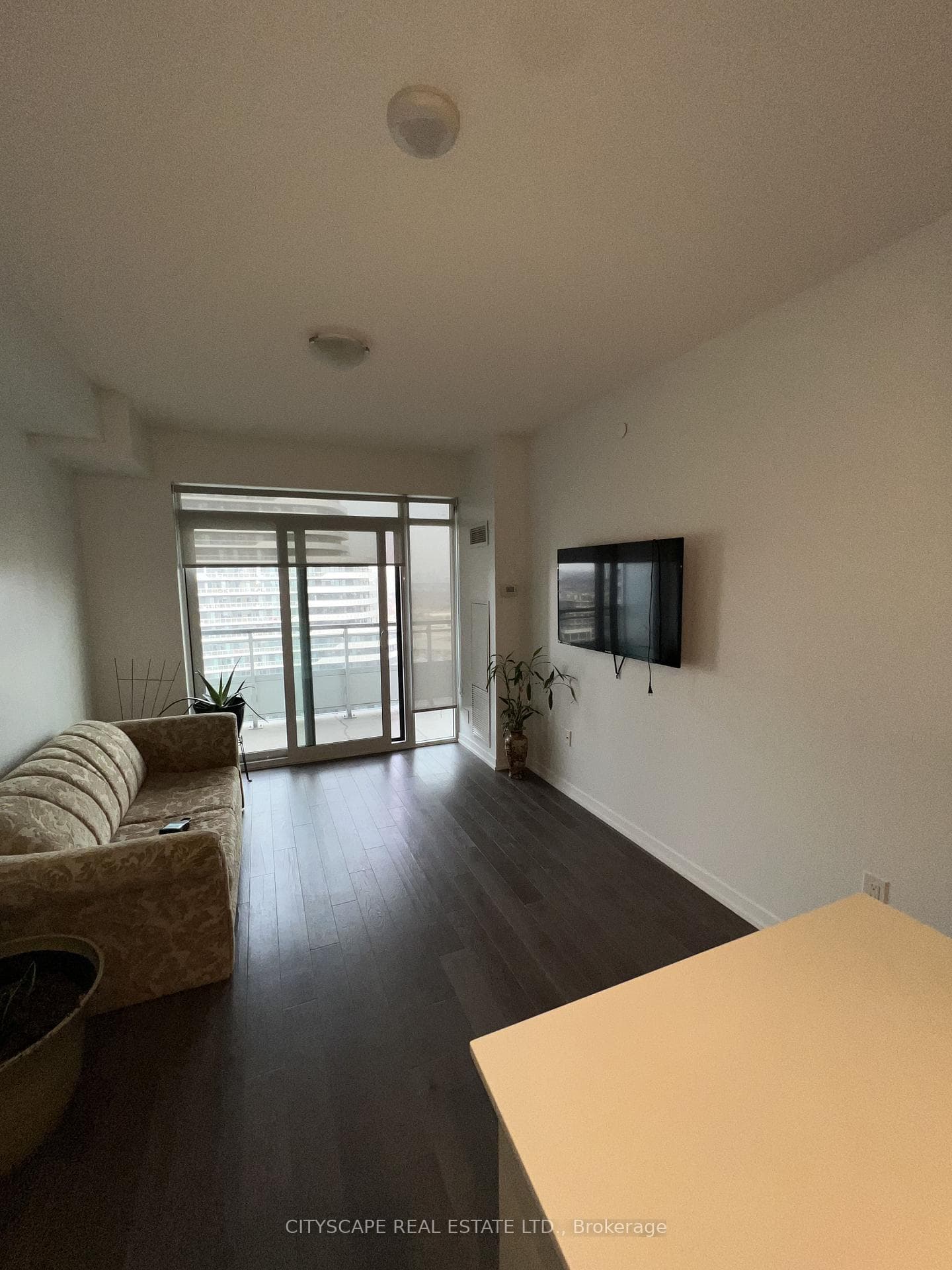 2560 Eglinton Avenue Unit 1503 photo 12