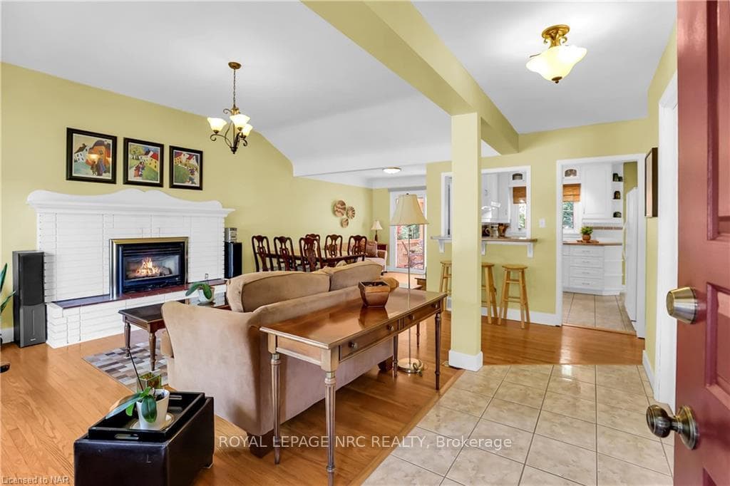 16 ELMRIDGE Drive photo 15